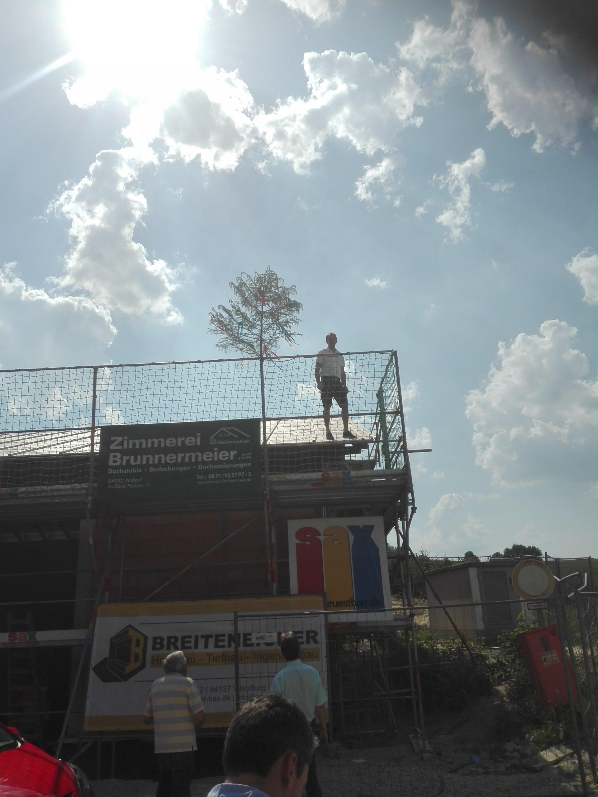 Richtfest beim Feuerwehrhaus-Neubau in 84032 Eugenbach