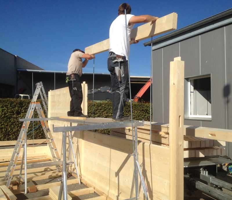 Leistungen: Holzständerbau Leistungen: Holzständerbau